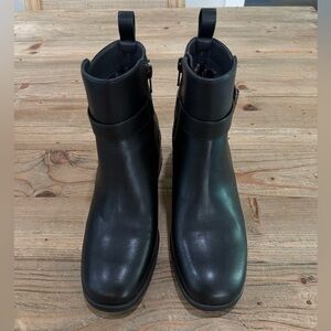 White Mountain Narrows Block Heel Booties, Black, Size 6, New In Box